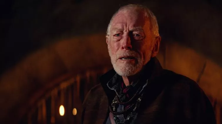 Who is the Old Man at the Beginning of the Force Awakens?