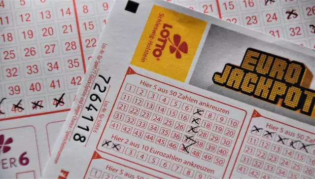 What time can you cash lottery tickets in California